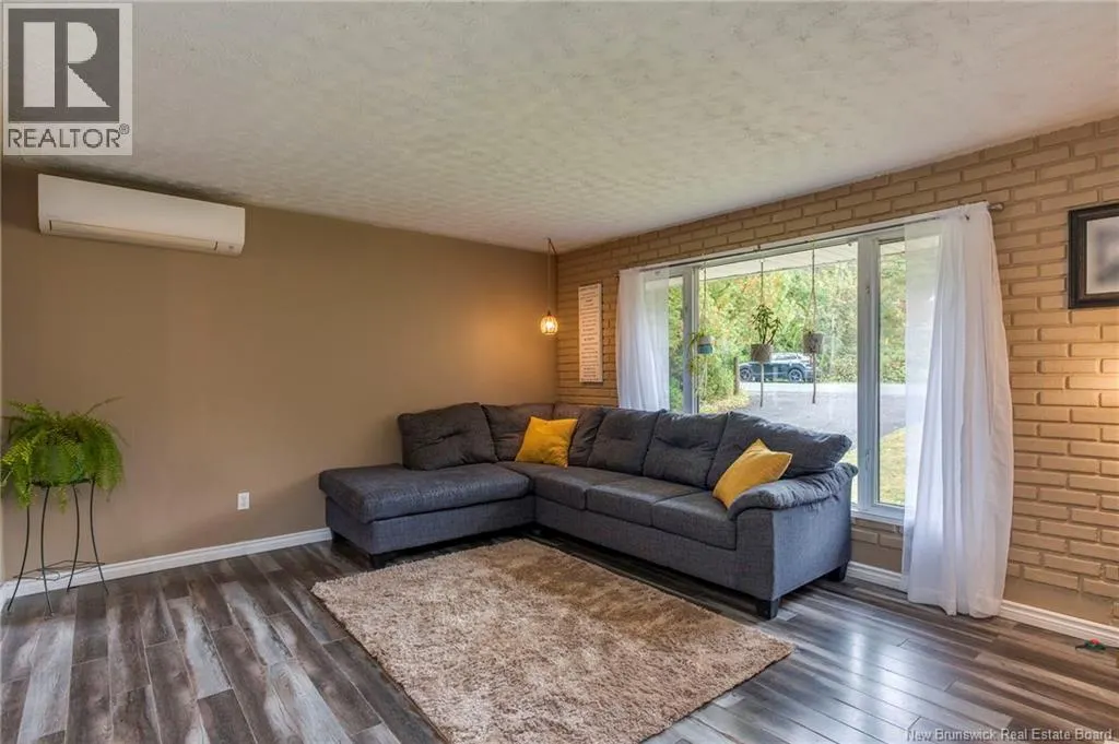 15 Morrison Road