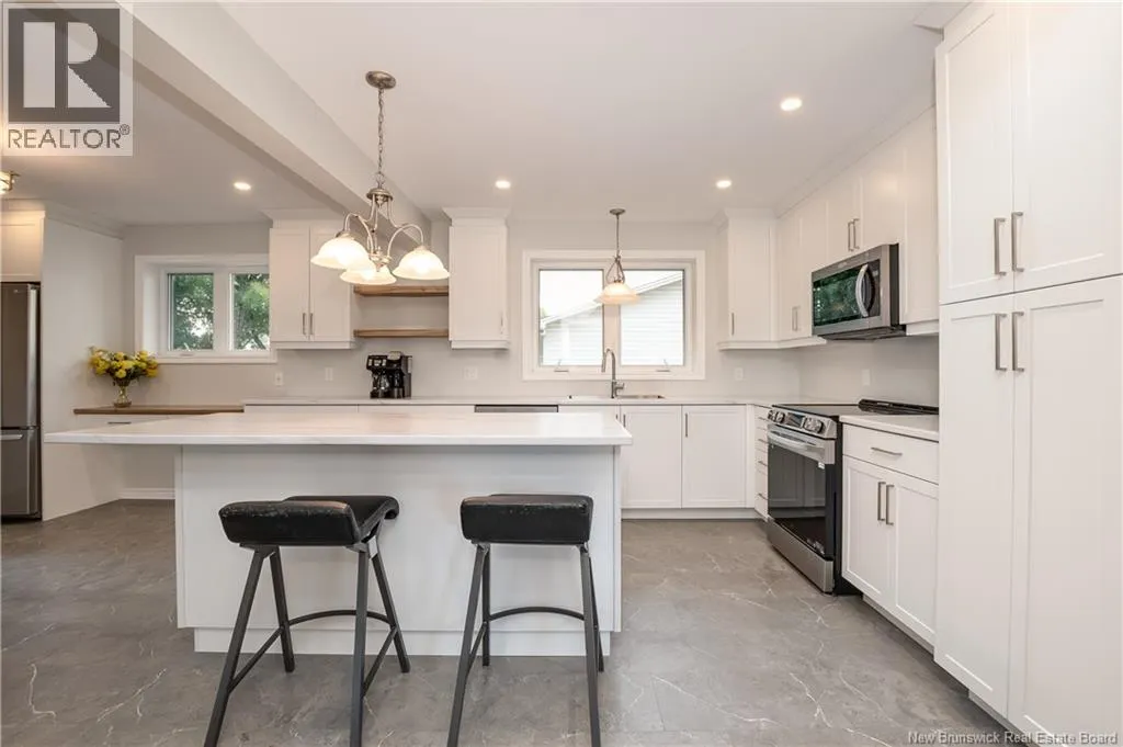 54 Bessborough