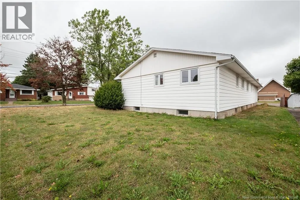 54 Bessborough