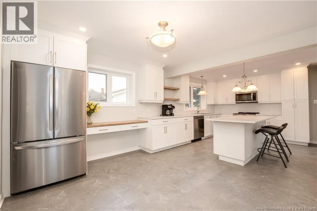 54 Bessborough