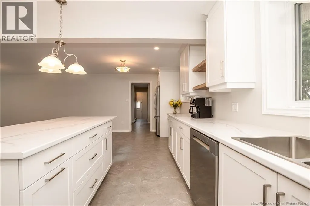 54 Bessborough