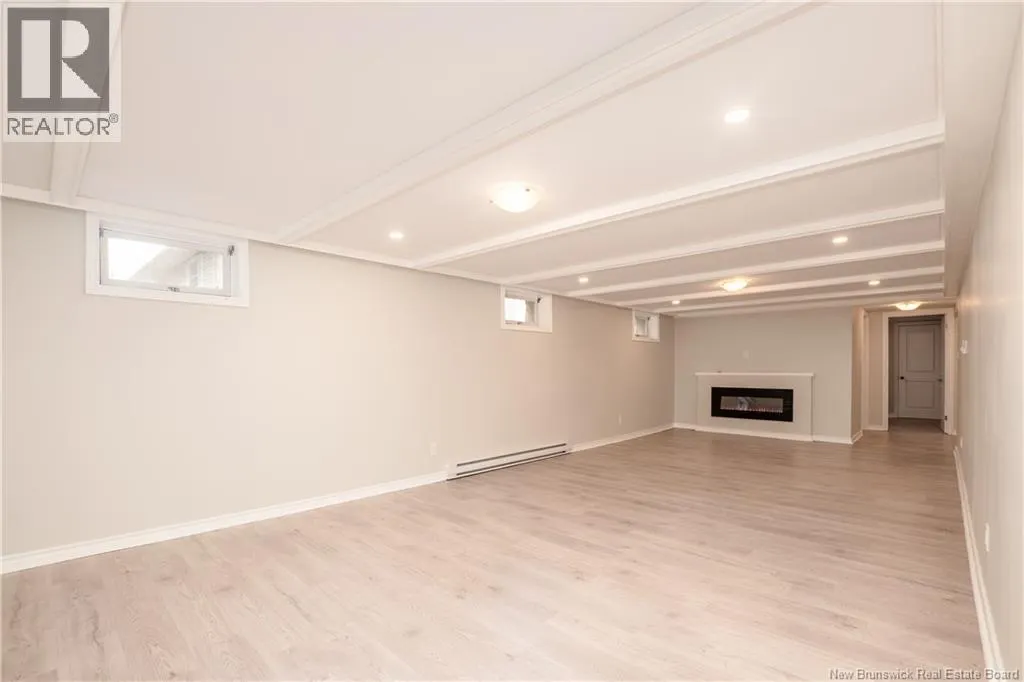 54 Bessborough