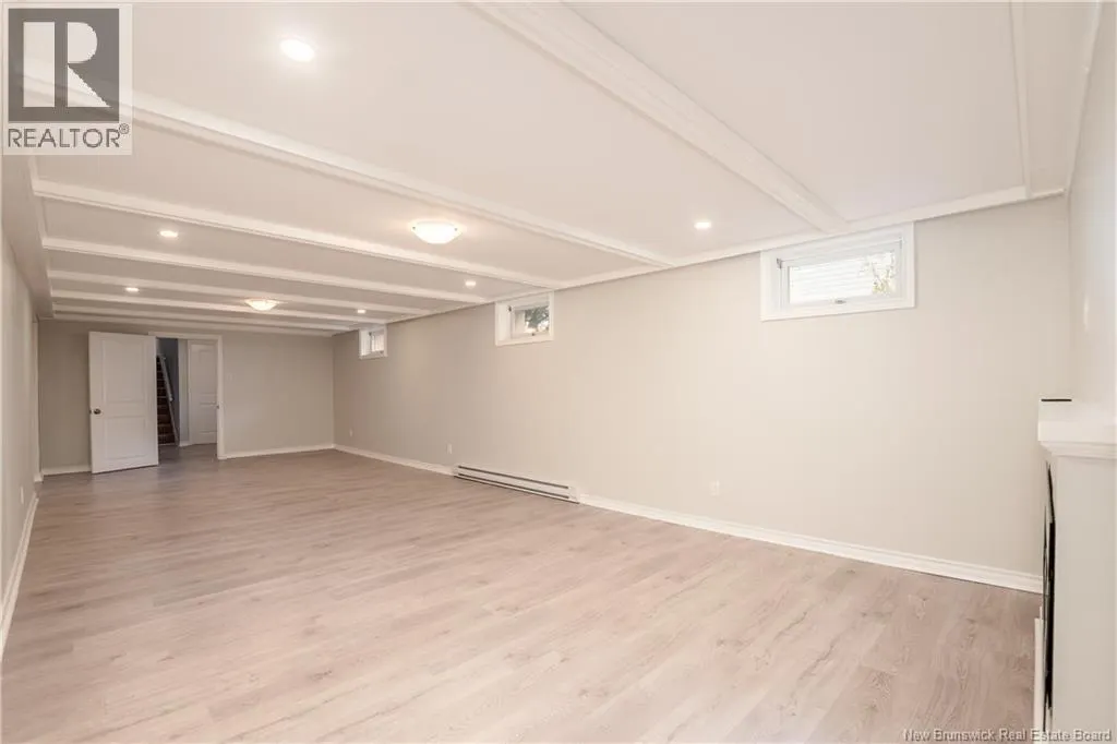 54 Bessborough