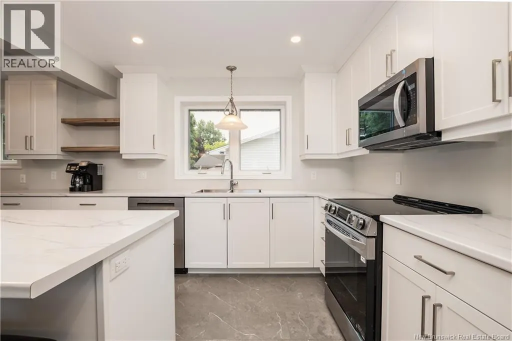 54 Bessborough