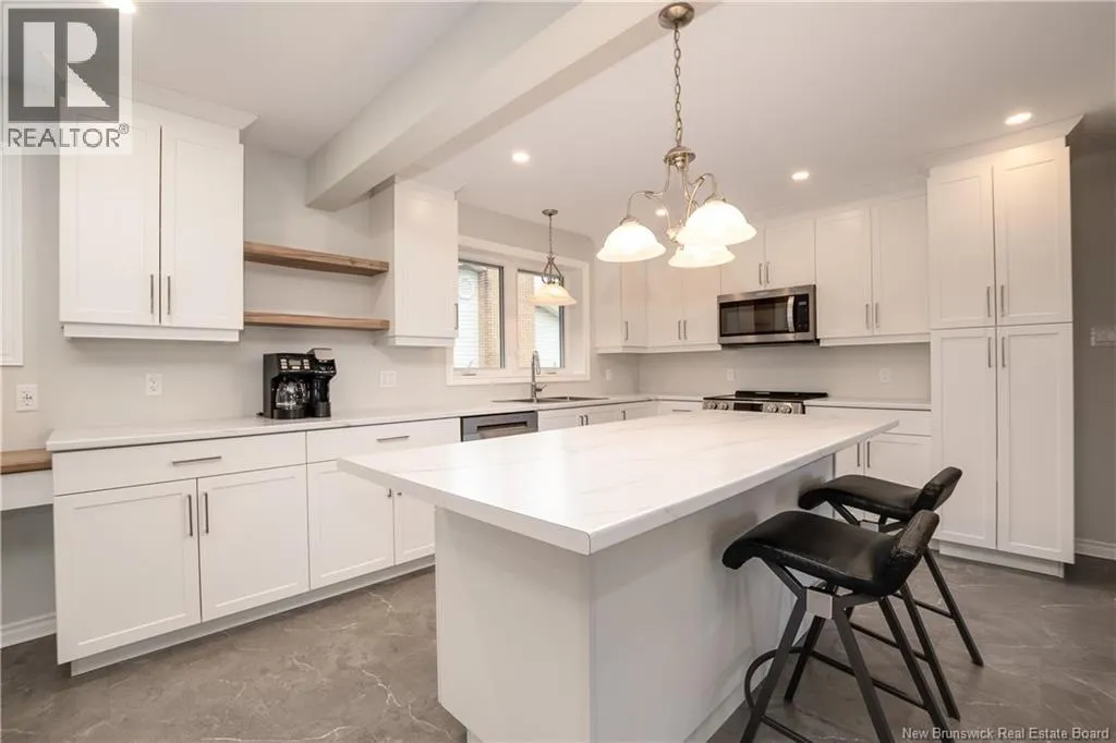 54 Bessborough