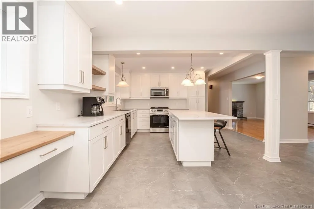 54 Bessborough