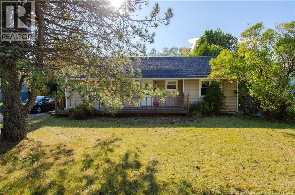 40 Creighton Avenue