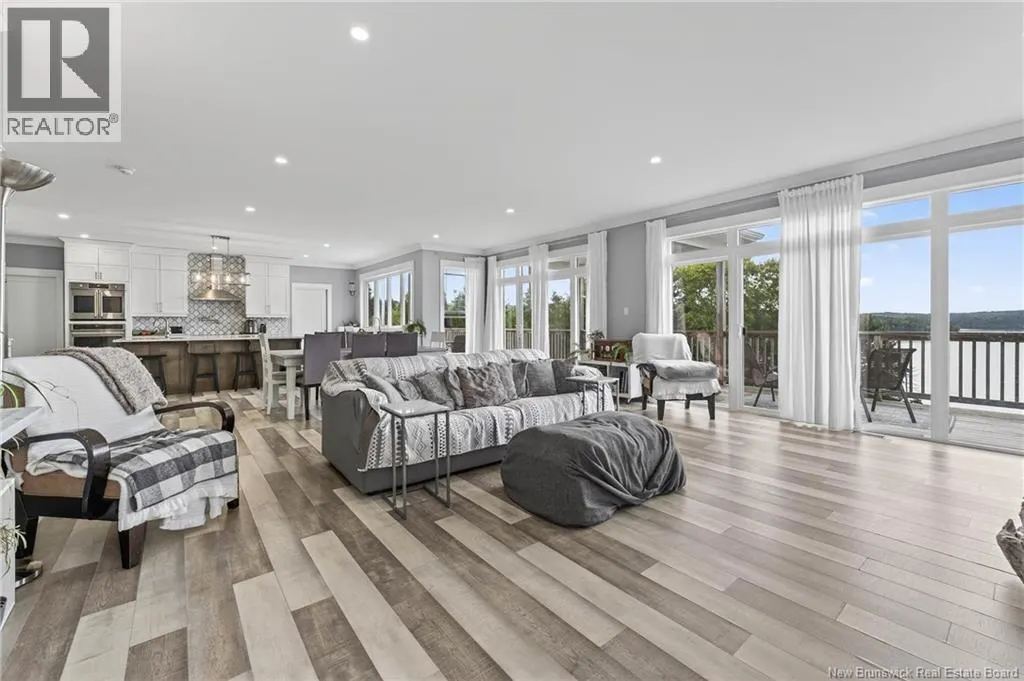 538 Shore Road
