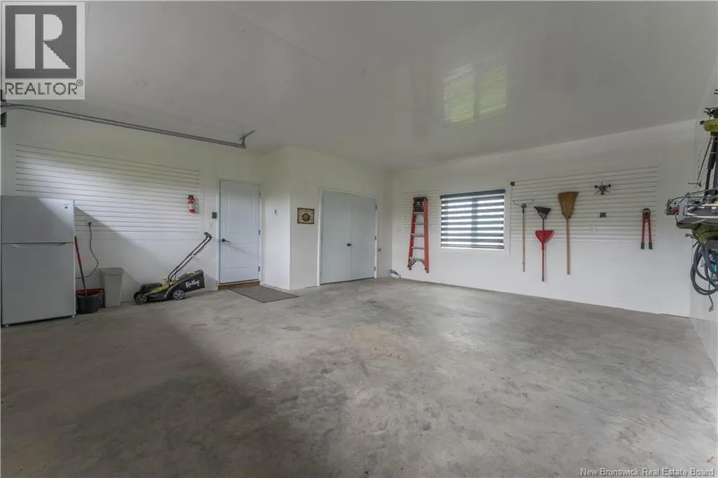 15 Bluff Road