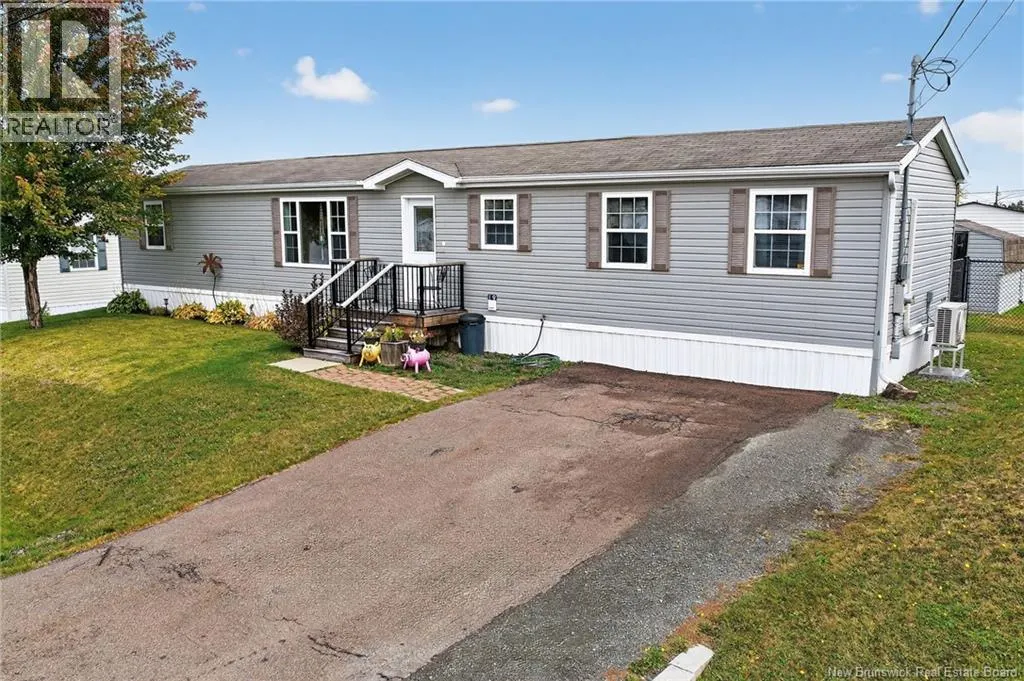19 Hayward Lane