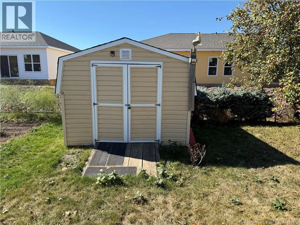 15 Imperial Drive