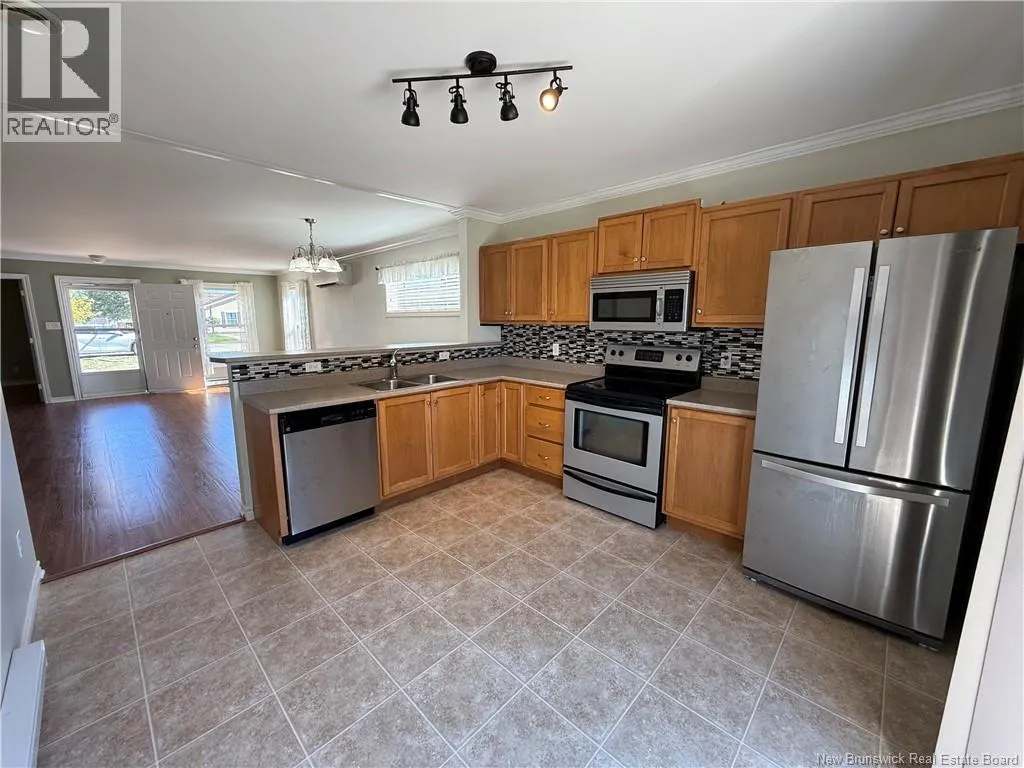 15 Imperial Drive