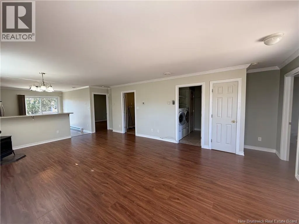 15 Imperial Drive