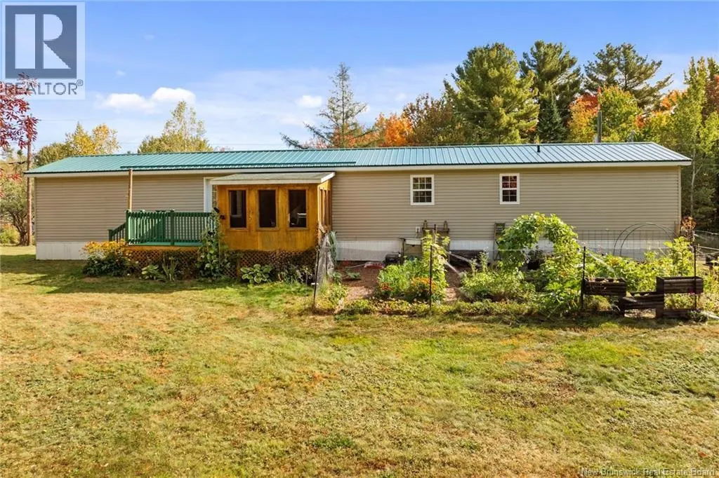 18 Sullivan Lane