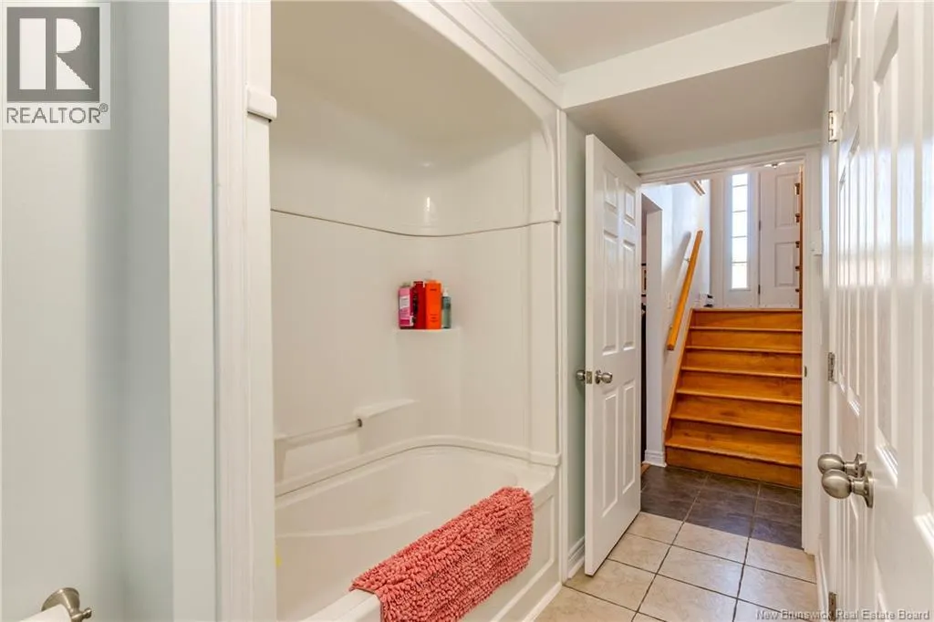 32 Birchdale Avenue