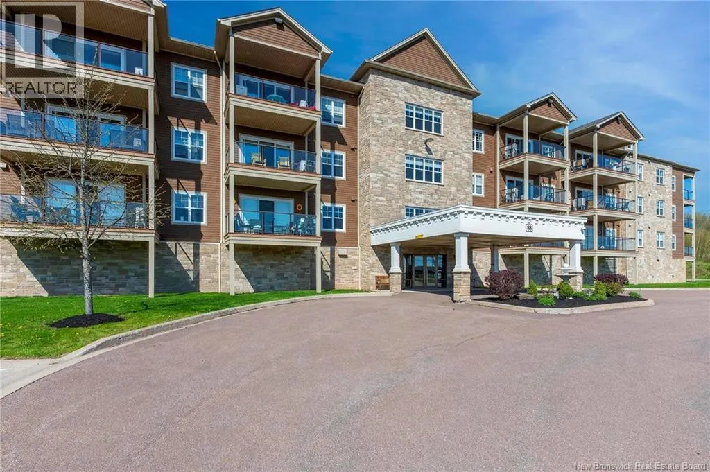 88 Woods Terrace Unit# 207