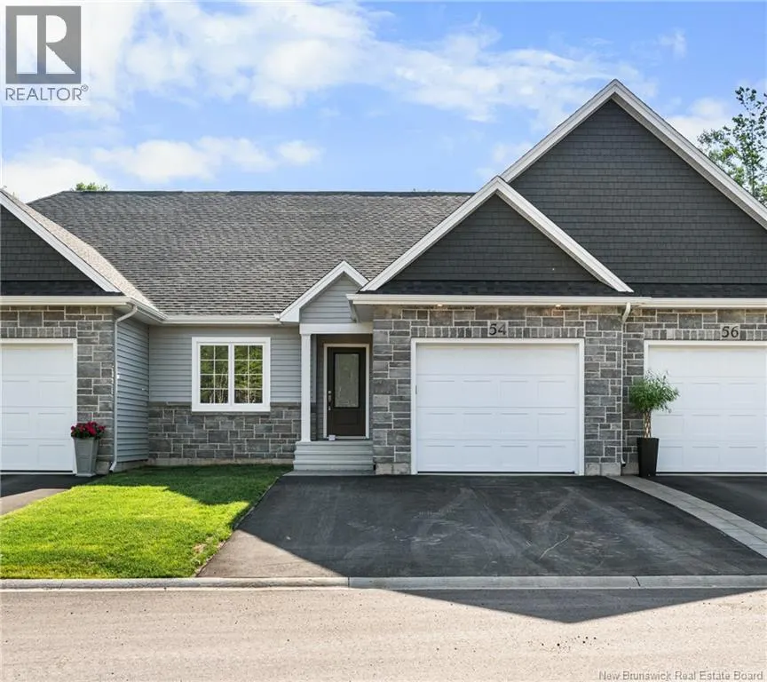 45 Picardie Crescent