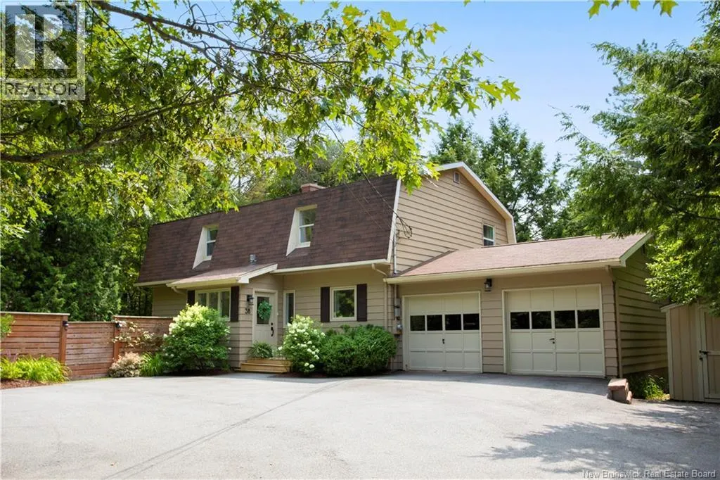 38 Hampton Road
