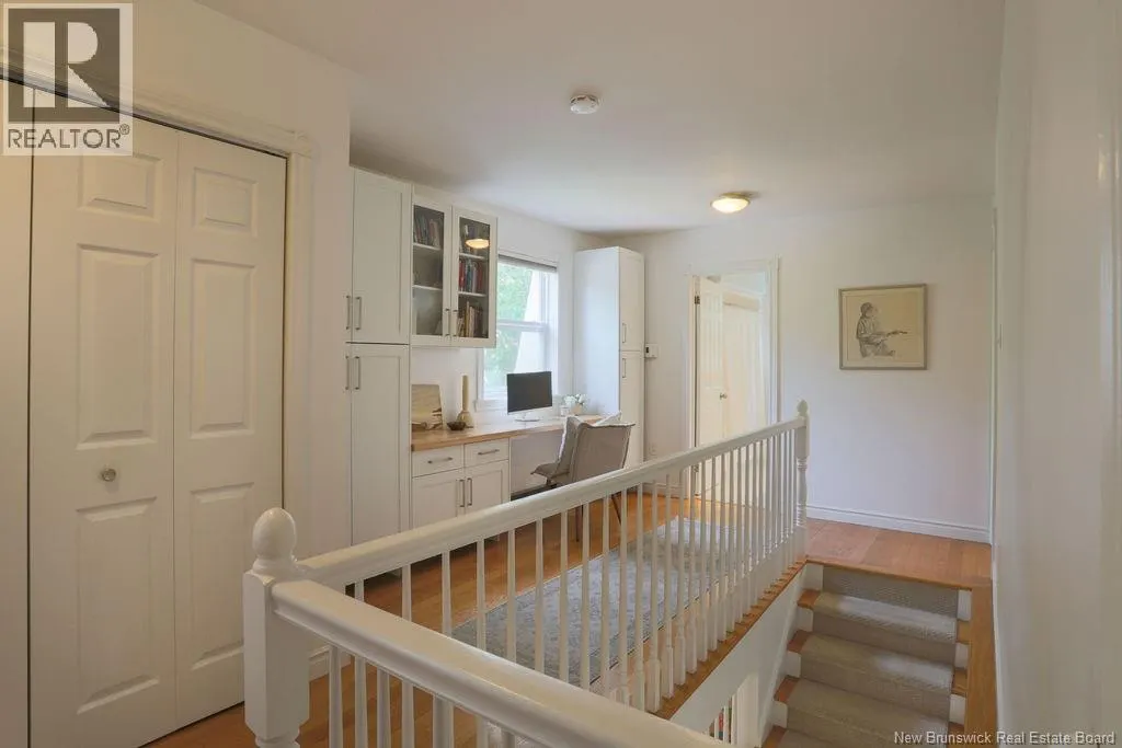 38 Hampton Road