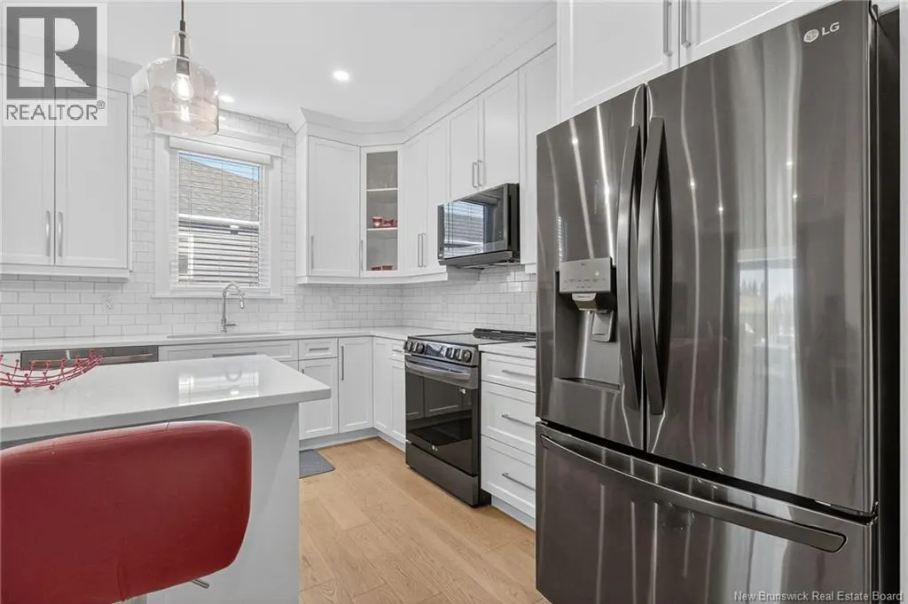 24 Eaglewood Drive