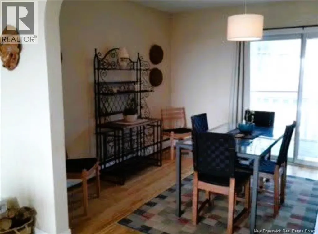 400 Clearview Row