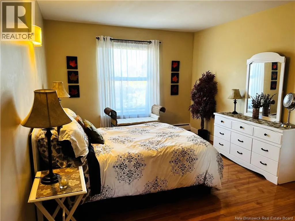 400 Clearview Row
