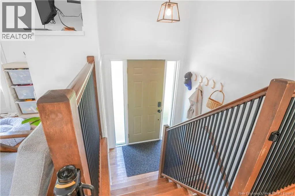 32 Bradley Avenue