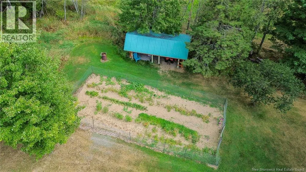 212 Carlisle Road