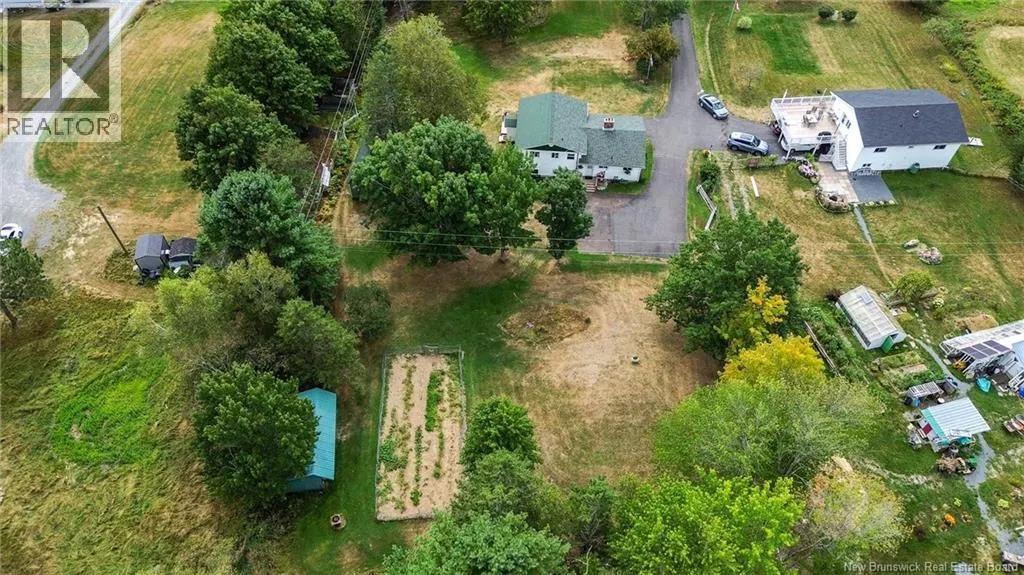 212 Carlisle Road