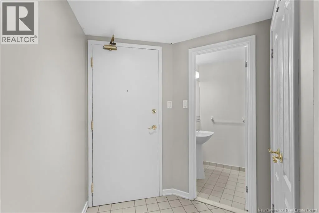 500 Venus Court Unit# 320
