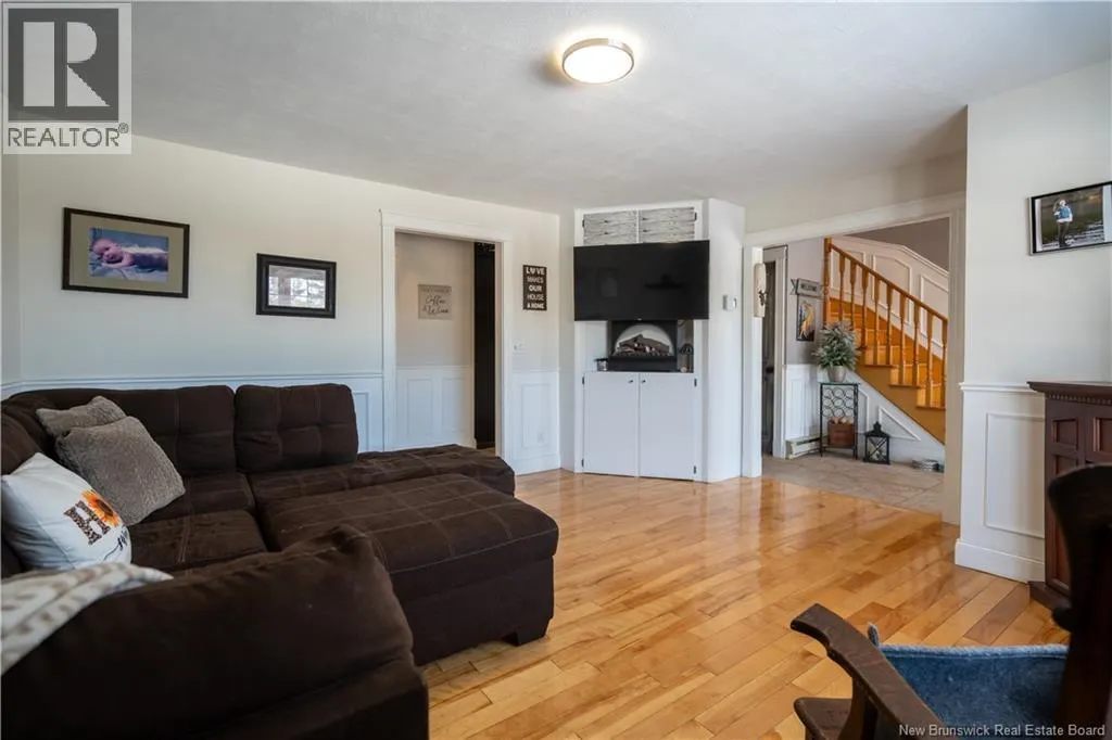 230 Route 617