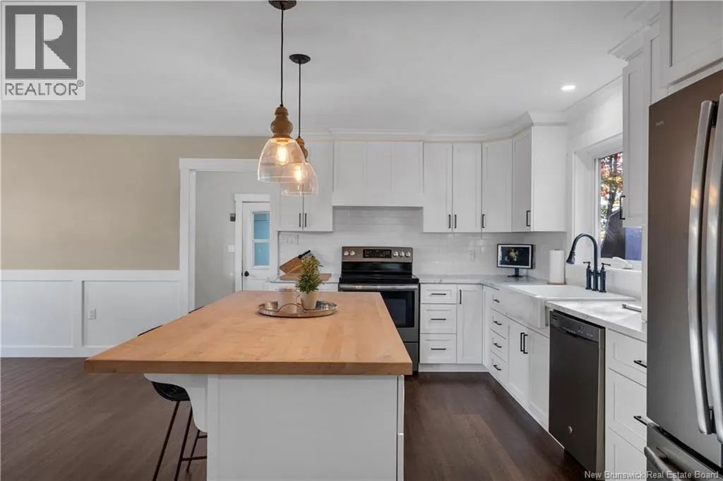 460 Bells Mills