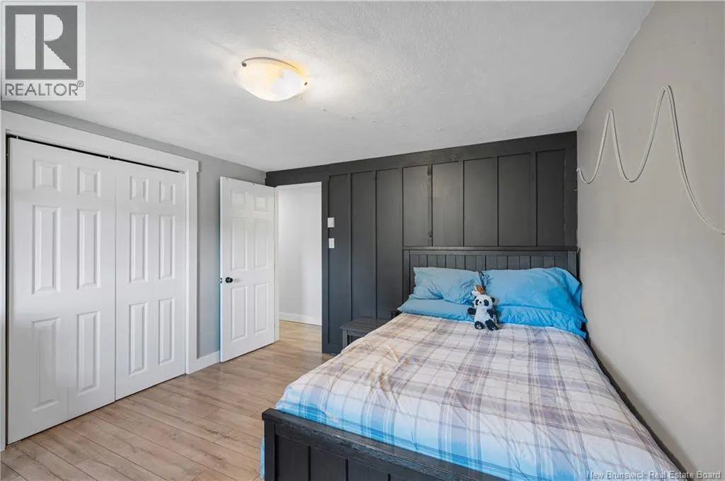 460 Bells Mills