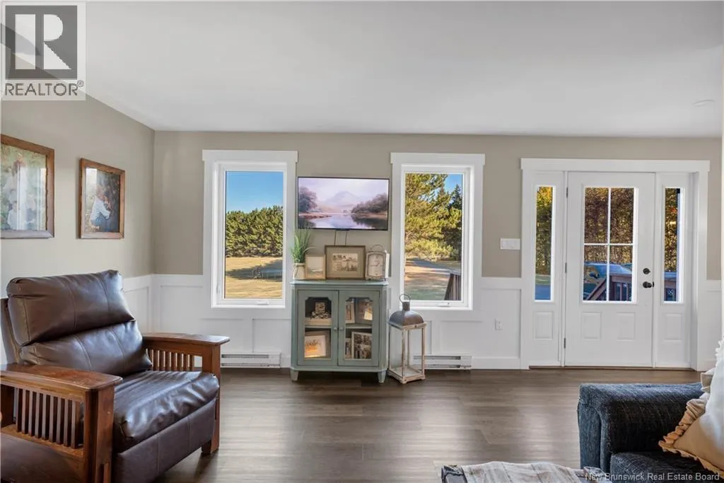 460 Bells Mills