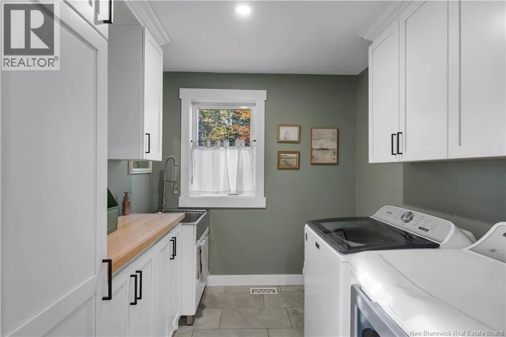 460 Bells Mills