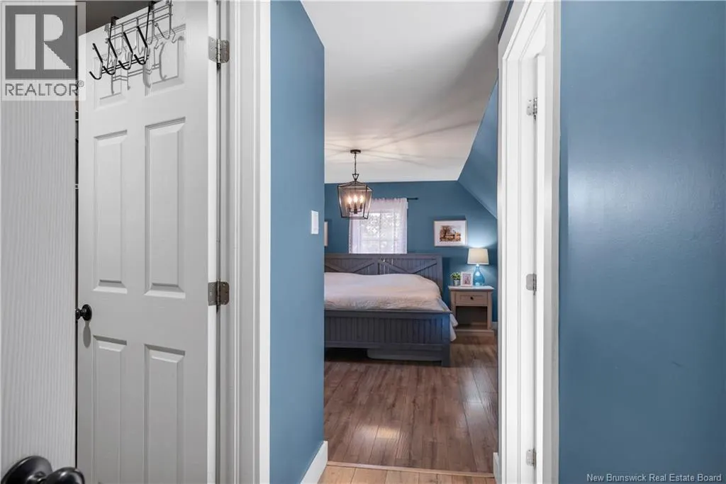 460 Bells Mills