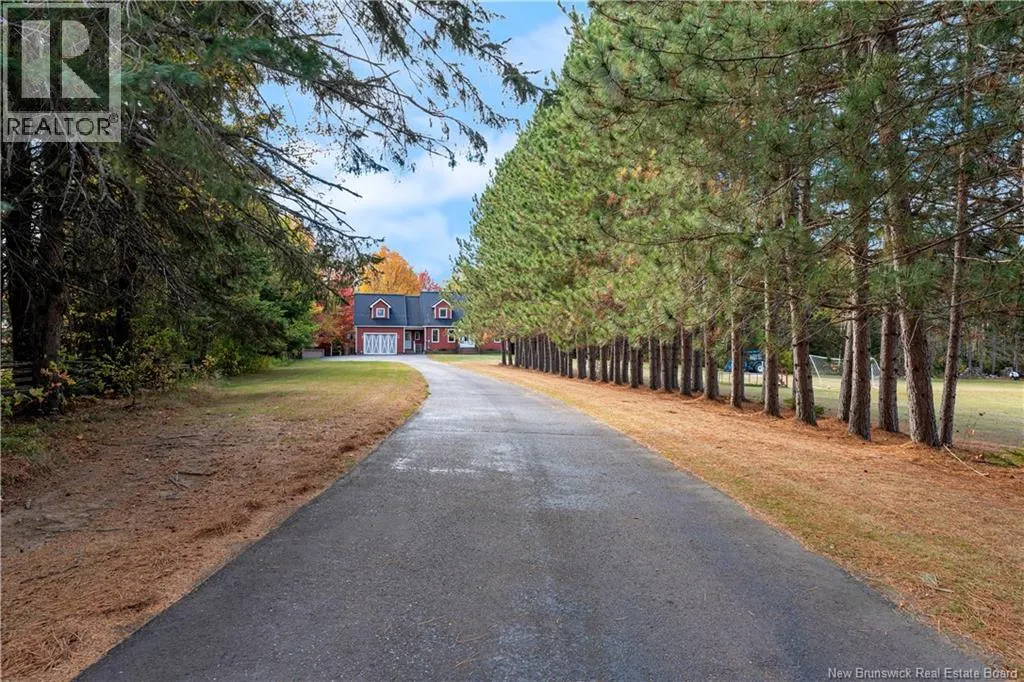 460 Bells Mills
