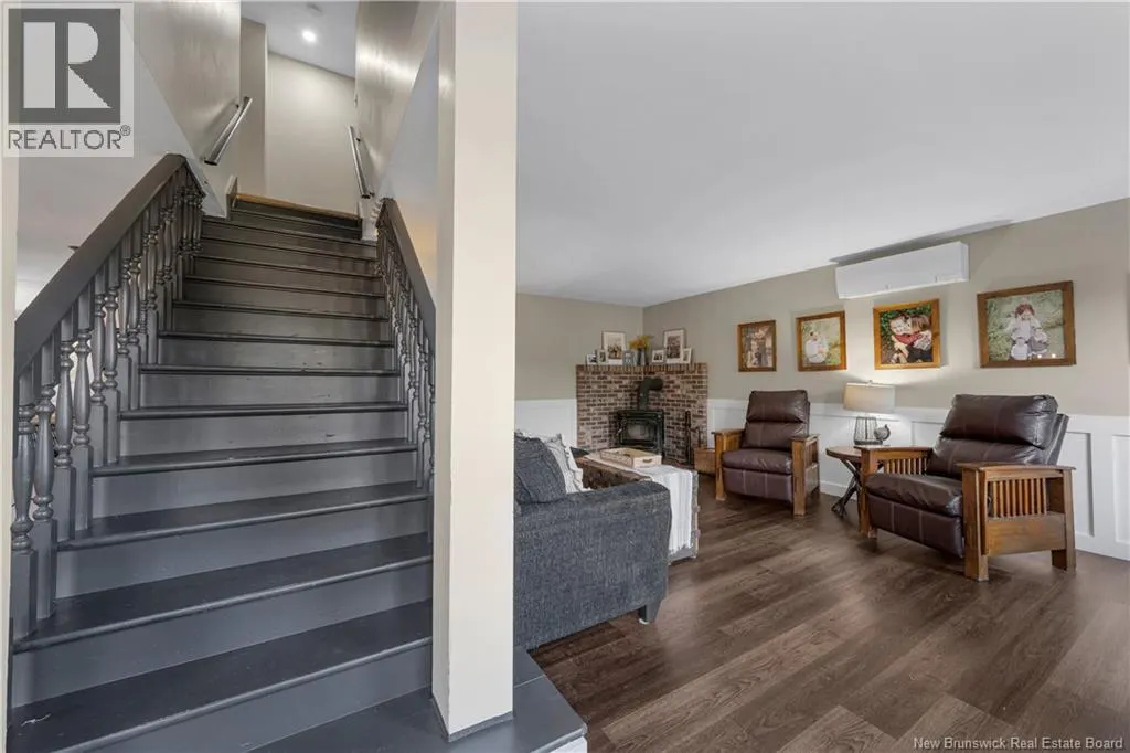 460 Bells Mills