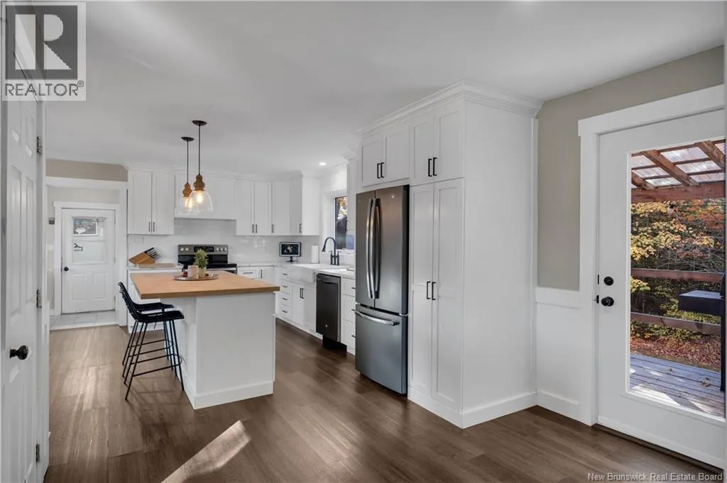 460 Bells Mills