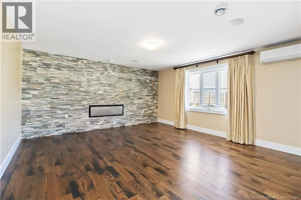4 Turnberry Court