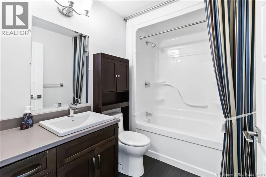 4 Turnberry Court