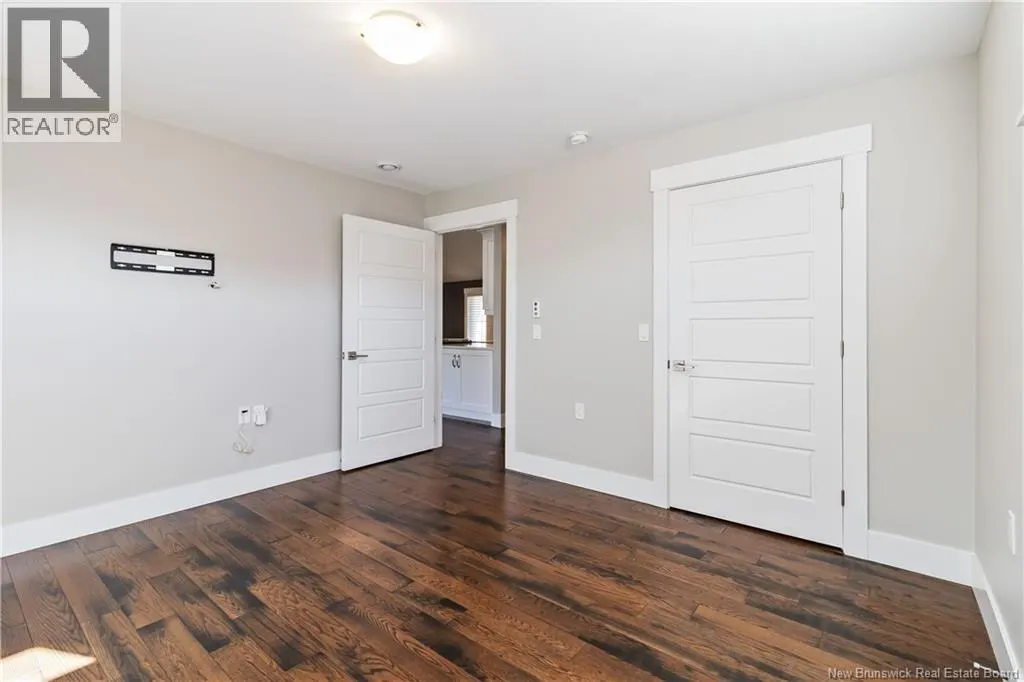 4 Turnberry Court