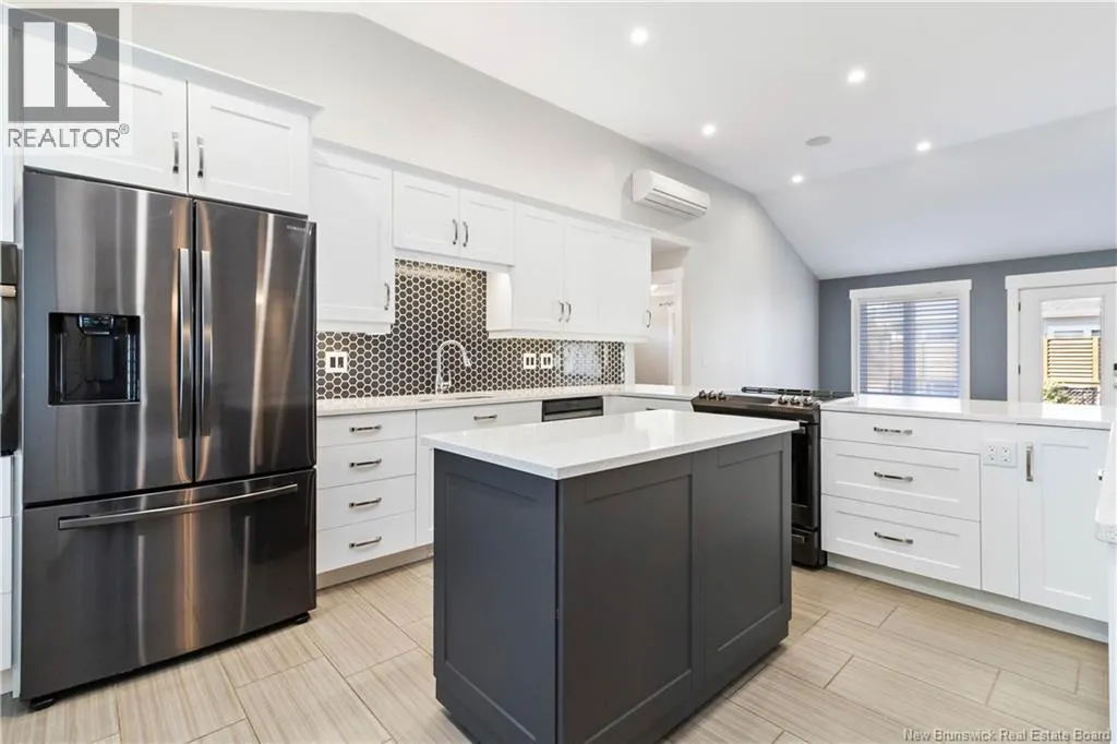 4 Turnberry Court