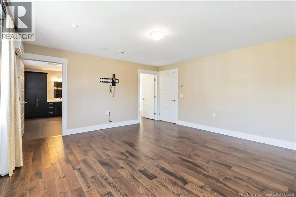 4 Turnberry Court