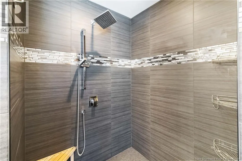 4 Turnberry Court