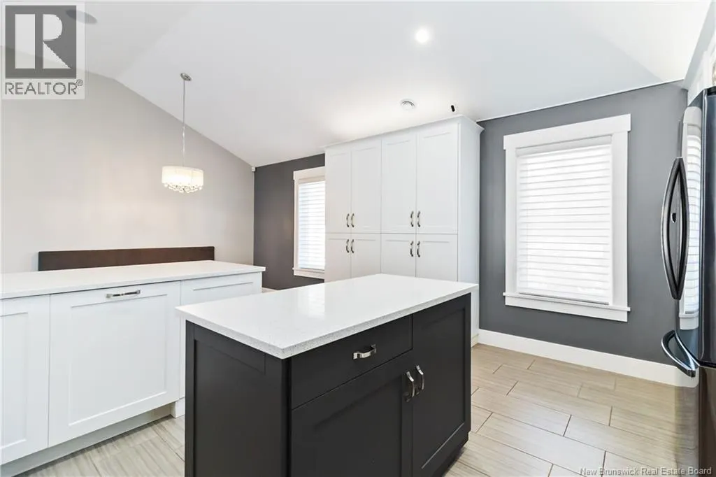 4 Turnberry Court
