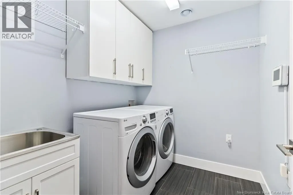 4 Turnberry Court