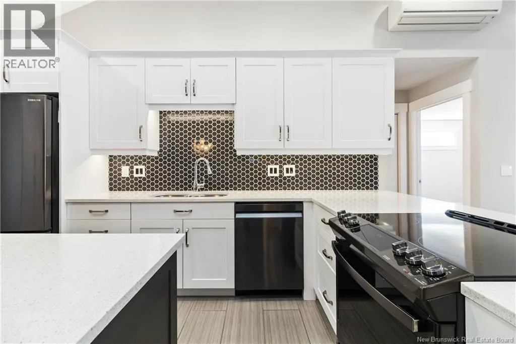 4 Turnberry Court