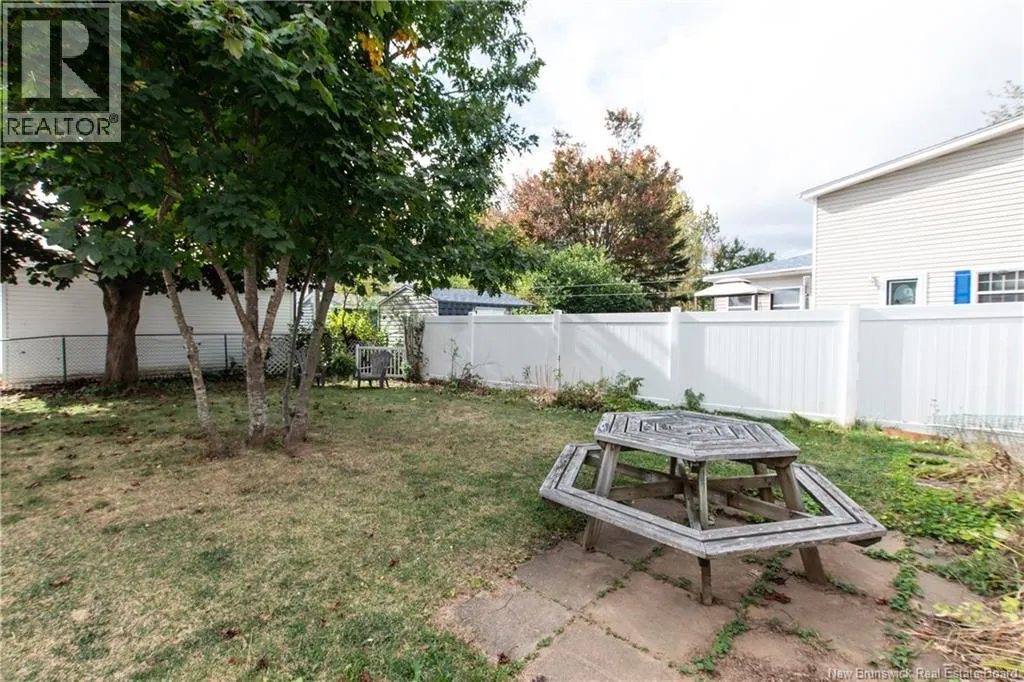 20 Hunters Lane