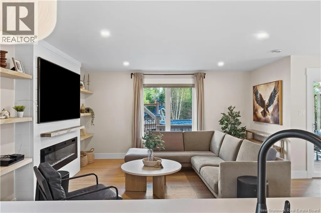 292 Falcon Drive